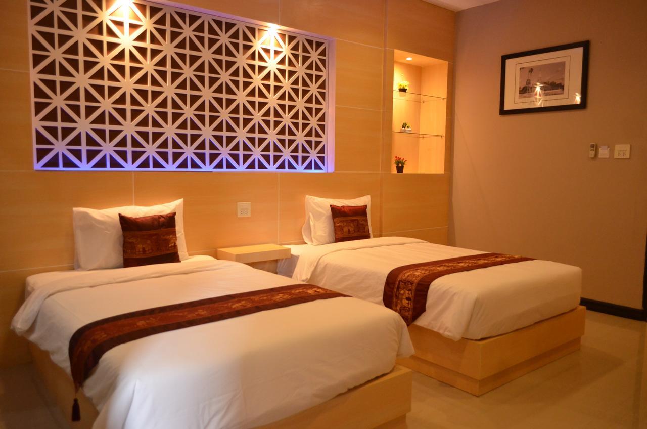 Thatluangview Hotel Vientiane Eksteriør bilde
